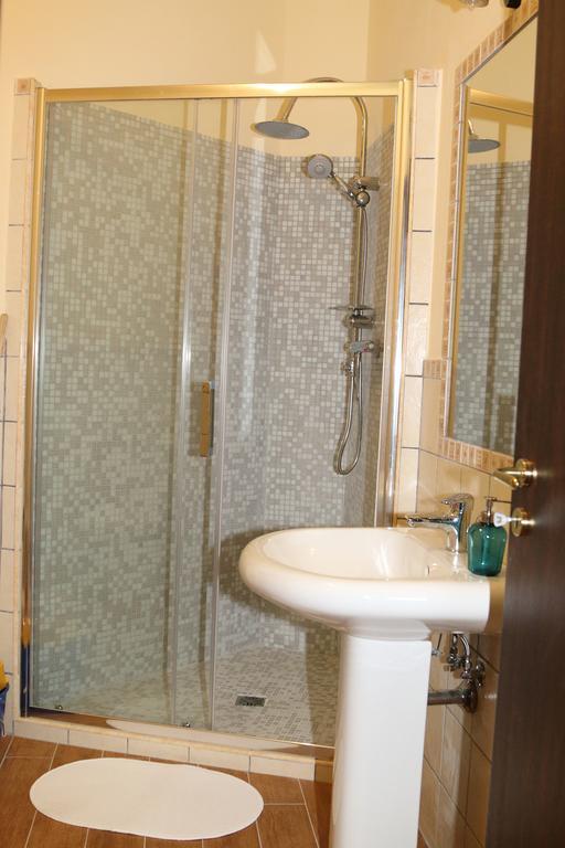 Il Vicolo Hotel Tortorici ภายนอก รูปภาพ